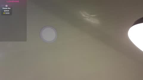 Snapshot of ashleykenner chatting on 11.19.25 Ashley online show from 11.19.25