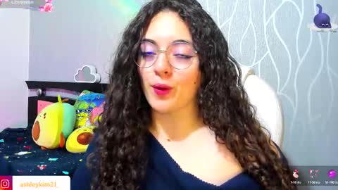 .. Ashley .. online show from 09.27.25