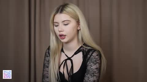 AshleyNiko online show from 11.11.25