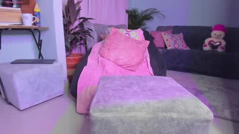 ASHLEY online show from 02.15.26