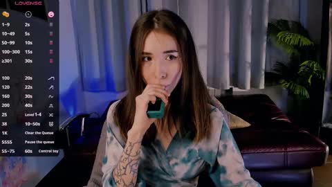 Ashley online show from 11.23.25