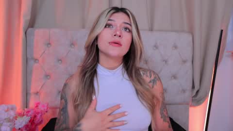 Ashley Lauren online show from 12.29.24