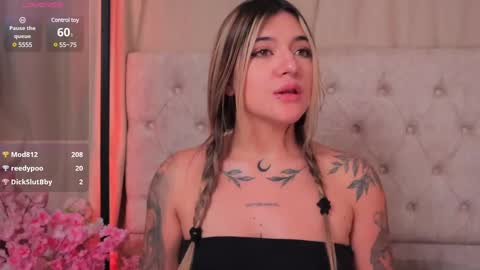 Ashley Lauren online show from 02.10.25