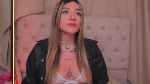 Ashley Lauren online show from 02.24.25