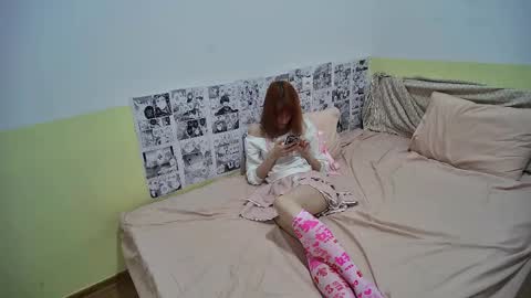 Snapshot of ashleyxthaur chatting on 02.10.25 ashleyXthaur online show from 02.10.25