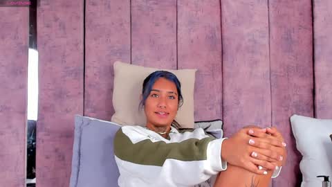 Snapshot of ashlie_robertss chatting on 02.08.25 Ashlie online show from 02.08.25