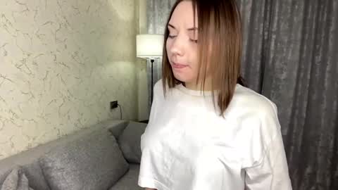 Snapshot of ashliitaliano chatting on 04.09.26 Lily online show from 04.09.26