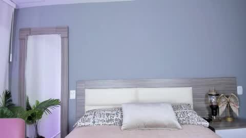 Ashly online show from 10.25.25