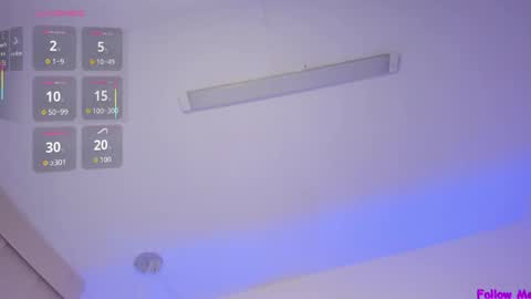 ashlye_white online show from 04.10.26