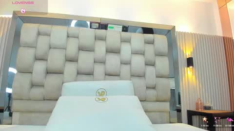 ashlyn online show from 03.04.25