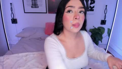 MyaFontaine online show from 04.08.26