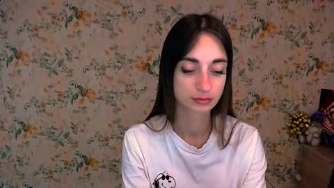 Snapshot of asia_n_ chatting on 12.19.24 asia_n_ online show from 12.19.24