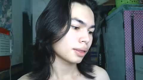 asian_babyboi online show from 04.11.26