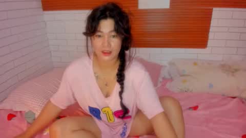 Snapshot of asian_diana69 chatting on 09.15.25 diane online show from 09.15.25