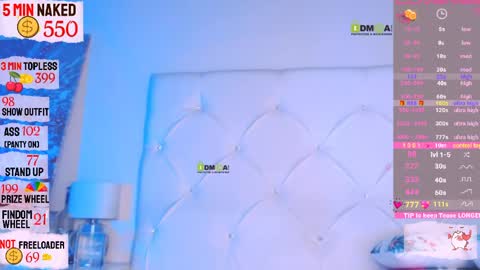  usually start stream about 10 pm PST 1 am EST  online show from 04.11.26