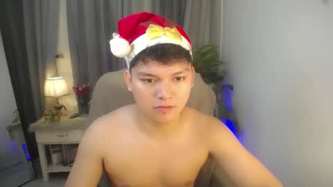 asian_handsomexx online show from 12.22.25