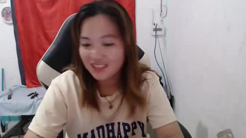 Snapshot of asian_honey69 chatting on 01.08.26 bb girl online show from 01.08.26