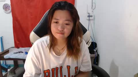 Snapshot of asian_honey69 chatting on 01.09.26 bb girl online show from 01.09.26