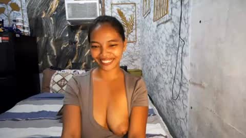 Snapshot of asian_janeth chatting on 07.09.26 im janeth single mom online show from 07.09.26