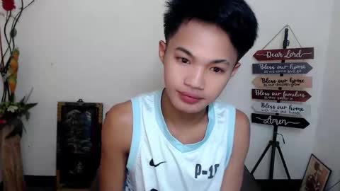 asian_lover05 online show from 10.12.25