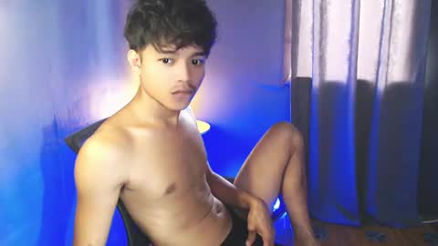 Snapshot of asian_mjxx chatting on 05.07.26 cCALL ME MJ online show from 05.07.26