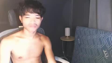 Snapshot of asian_mjxx chatting on 05.13.26 cCALL ME MJ online show from 05.13.26