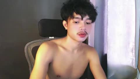 Snapshot of asian_mjxx chatting on 05.28.26 cCALL ME MJ online show from 05.28.26