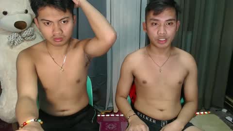 Snapshot of asian_prince_echoxx chatting on 01.16.25 Echoo online show from 01.16.25