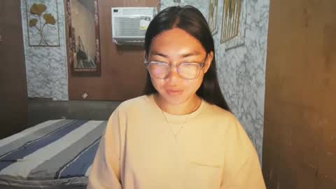 Rhean online show from 10.23.25