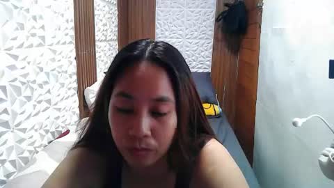 Snapshot of asian_sexydimples chatting on 06.19.26 Trixie online show from 06.19.26