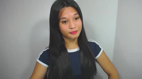 Snapshot of asian_yannie chatting on 02.05.26 Yan online show from 02.05.26