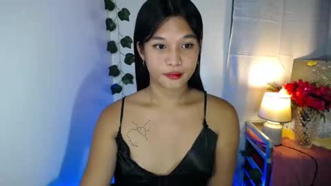 Snapshot of asian_yannie chatting on 03.05.26 Yan online show from 03.05.26