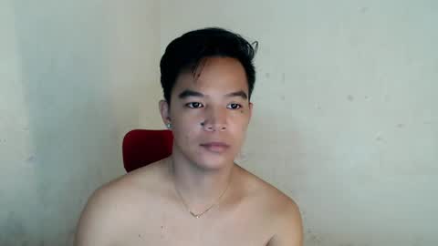 Snapshot of asianash18 chatting on 06.17.26 ASH online show from 06.17.26
