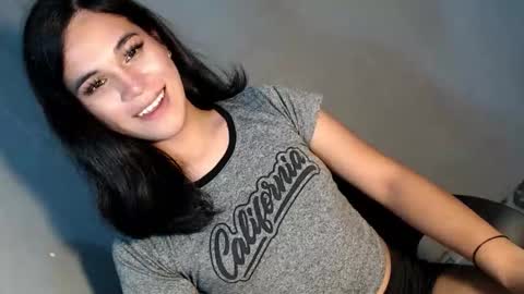 Snapshot of asianblk_barbiedoll chatting on 10.03.25 asianblk_barbiedoll online show from 10.03.25