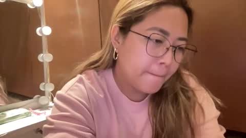 Curvy online show from 05.20.26