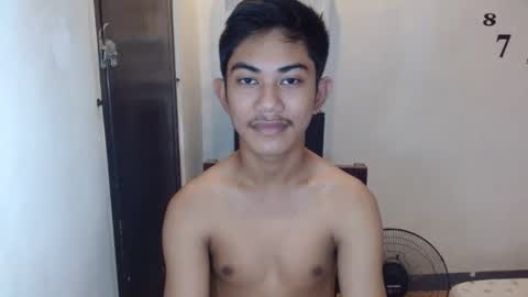 Snapshot of asiancockhero22 chatting on 12.02.24 HERO online show from 12.02.24