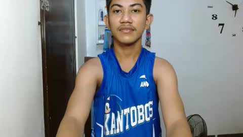 Snapshot of asiancockhero22 chatting on 02.05.25 HERO online show from 02.05.25