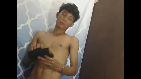 Isan online show from 04.22.26