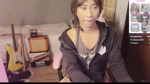 Emi online show from 12.27.24