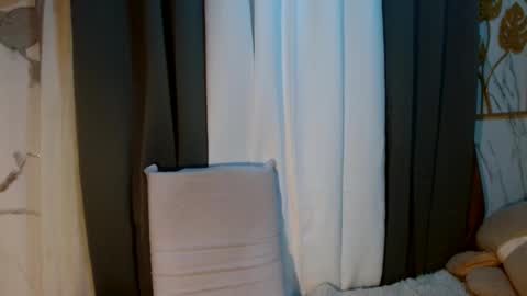 Snapshot of asianhotbigcock chatting on 11.20.25 Nico online show from 11.20.25