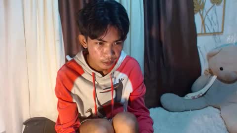 Snapshot of asianhotbigcock chatting on 11.23.25 Nico online show from 11.23.25