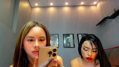 Snapshot of asianhugecockcindy chatting on 12.12.24 asianhugecockcindy online show from 12.12.24