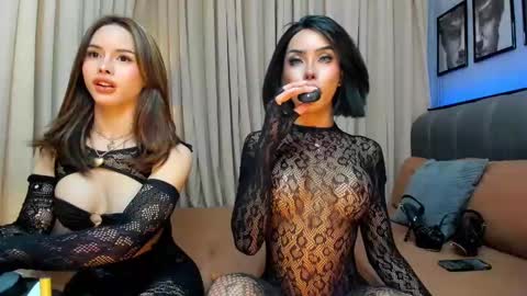 Snapshot of asianhugecockcindy chatting on 12.19.24 asianhugecockcindy online show from 12.19.24