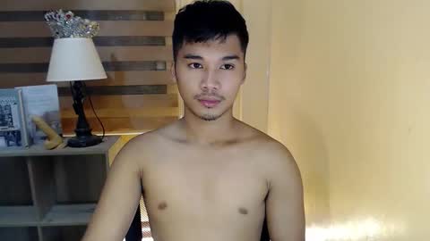 asianhunk_jamesx online show from 12.17.25