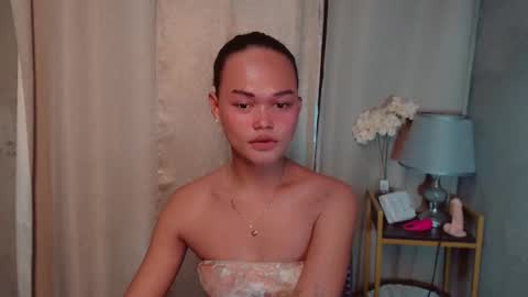 Snapshot of asiankianna chatting on 11.20.25 Kianna online show from 11.20.25