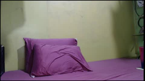 Snapshot of asianmhay24 chatting on 12.02.25 Mhay online show from 12.02.25