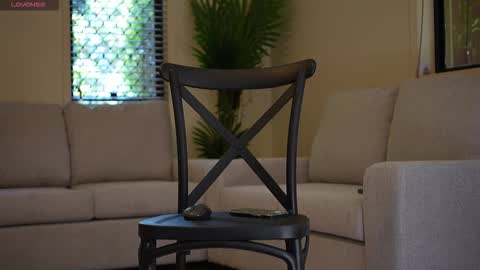 Anne online show from 11.10.25