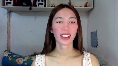 Snapshot of asianqt19 chatting on 05.14.26 J A D E online show from 05.14.26