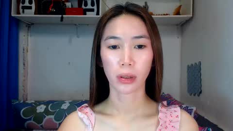 Snapshot of asianqt19 chatting on 05.26.26 J A D E online show from 05.26.26