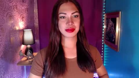 Snapshot of asiansignificant chatting on 10.17.25 Babe online show from 10.17.25